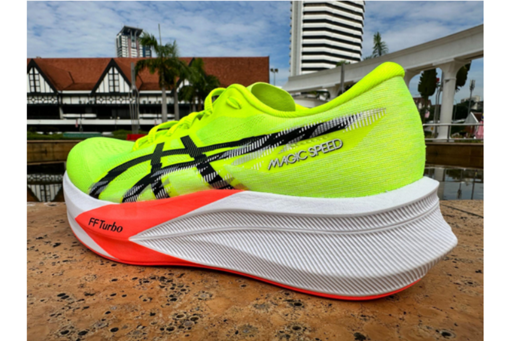 Asics Magic Speed 4 Review