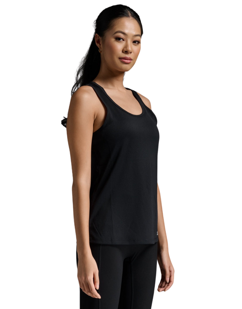 Women's 2XU Aero Running Singlet :Black | Silver