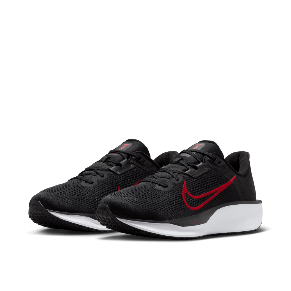 nike run quest trainers