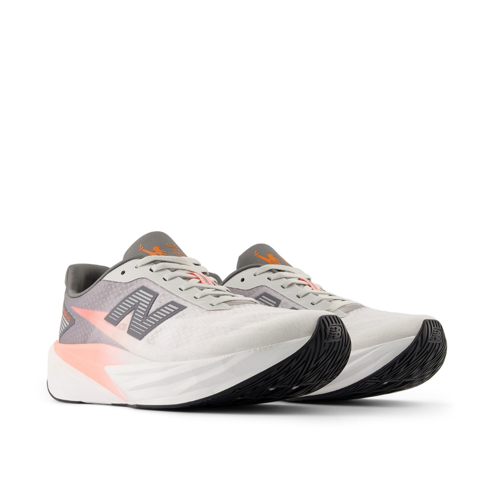 New Balance TCS NYC Marathon FuelCell Rebel v5 (D) :Grapefruit