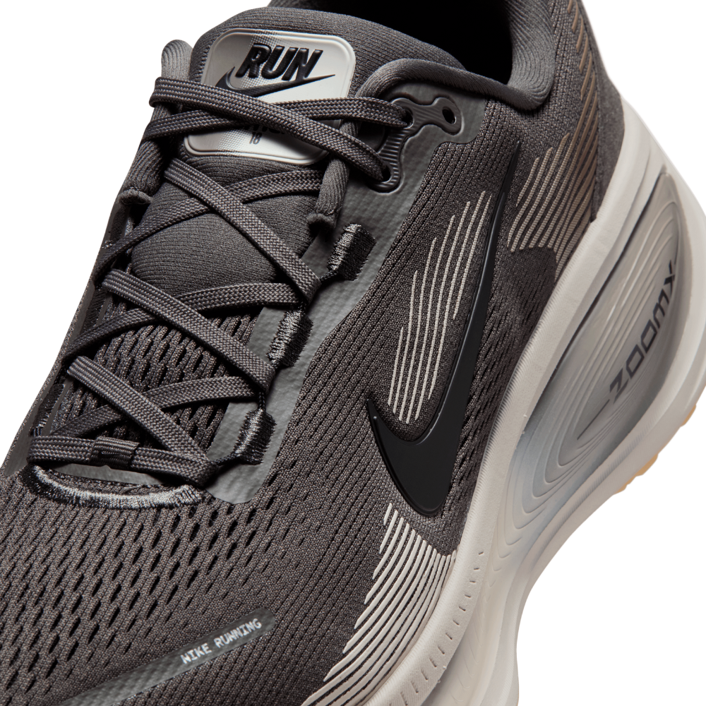 Men's Nike Vomero 18 Running Shoes :Medium Ash | Black College