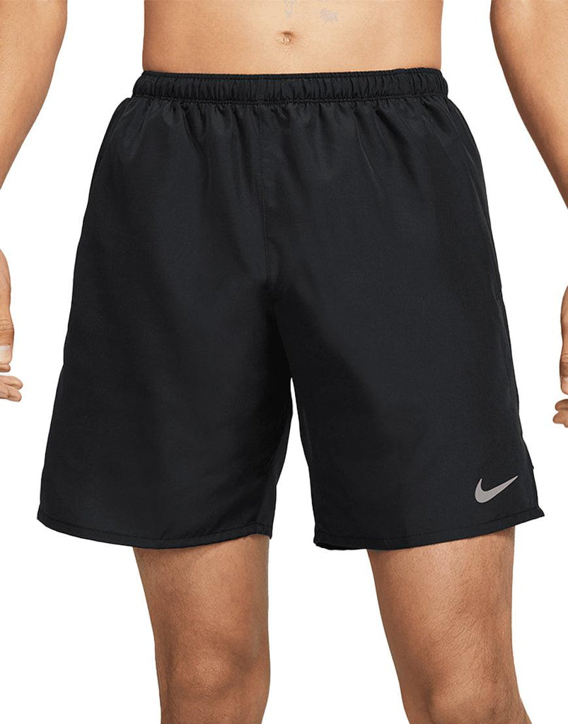 Nike Men's Challenger 7" Shorts :Black - iRUN Singapore