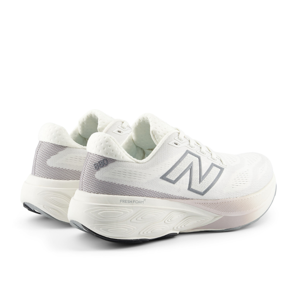 Women's New Balance Fresh Foam X 880v15 (D) Running Shoe :Sea Salt